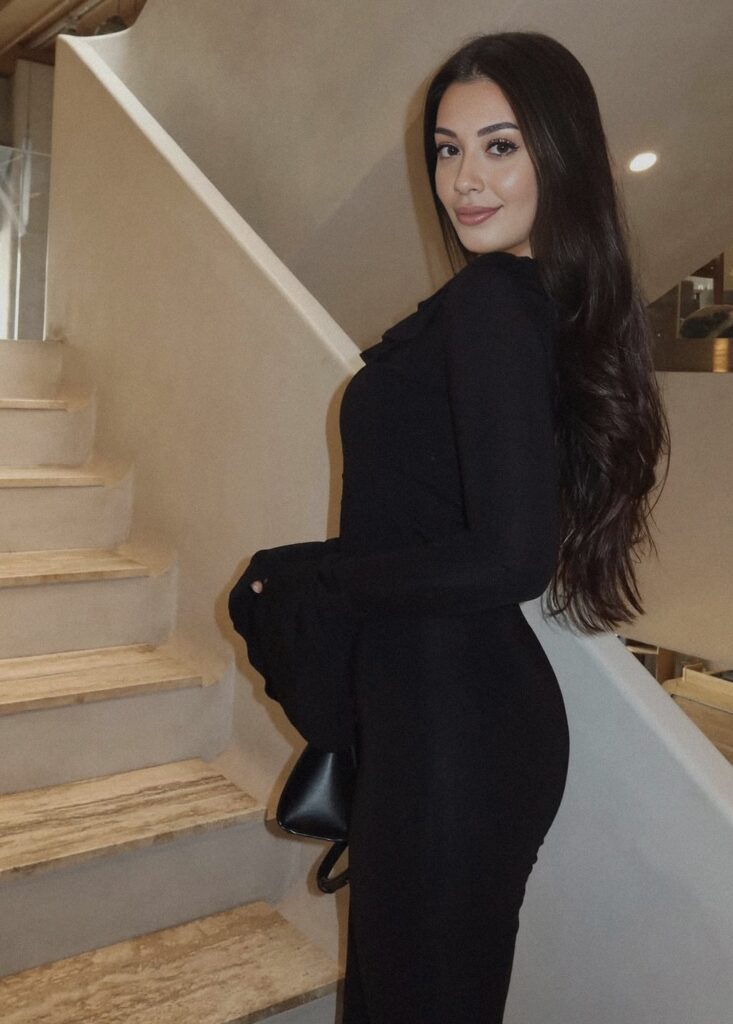 Alena 4