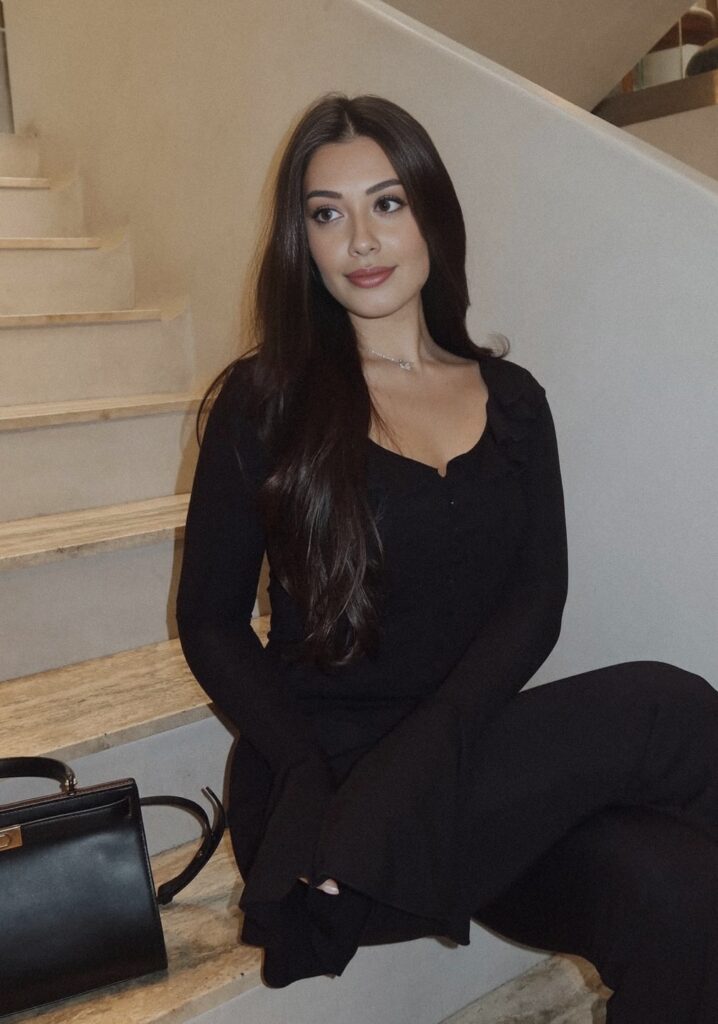 Alena 5