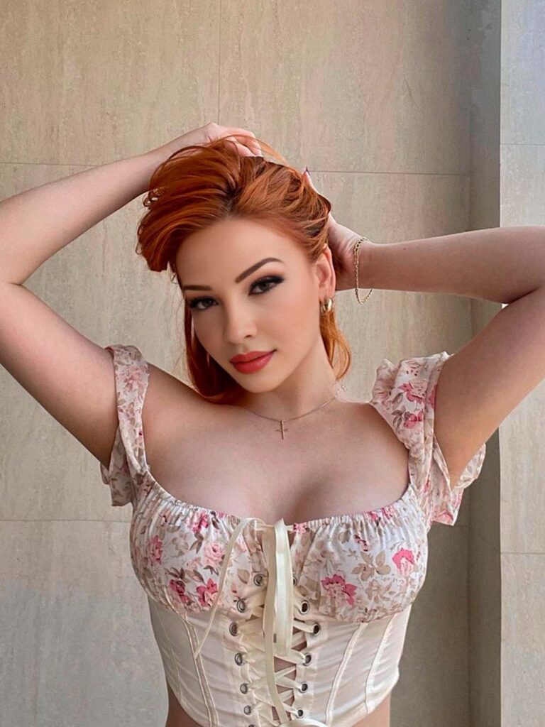 Angelina 4