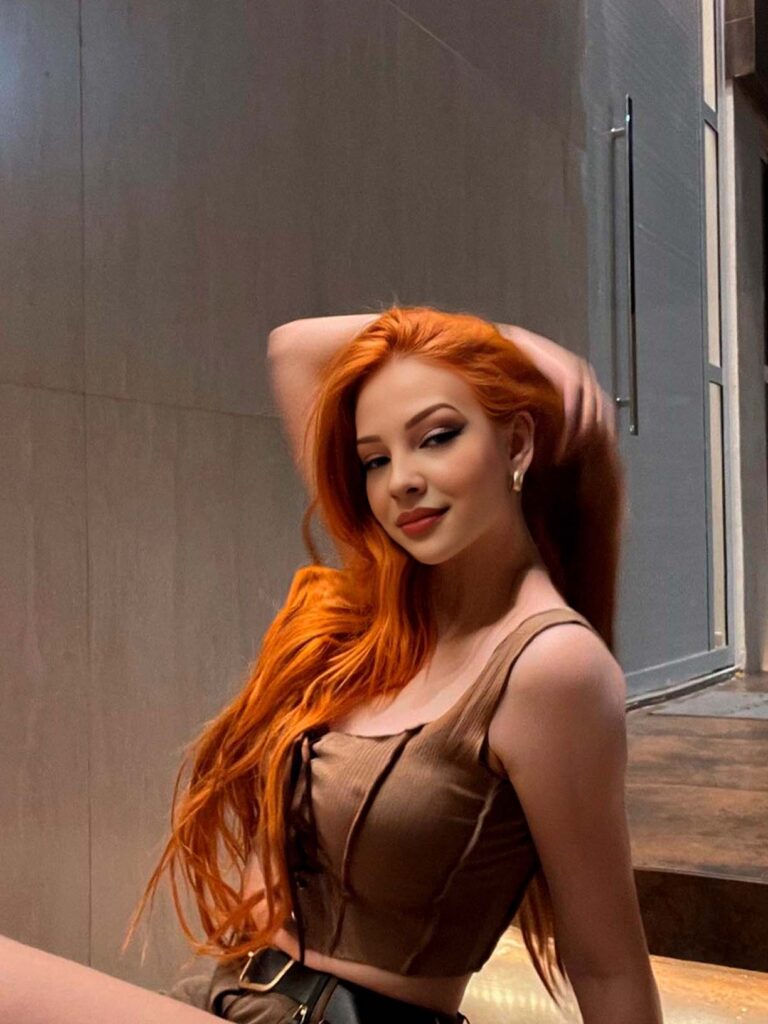 Angelina 6