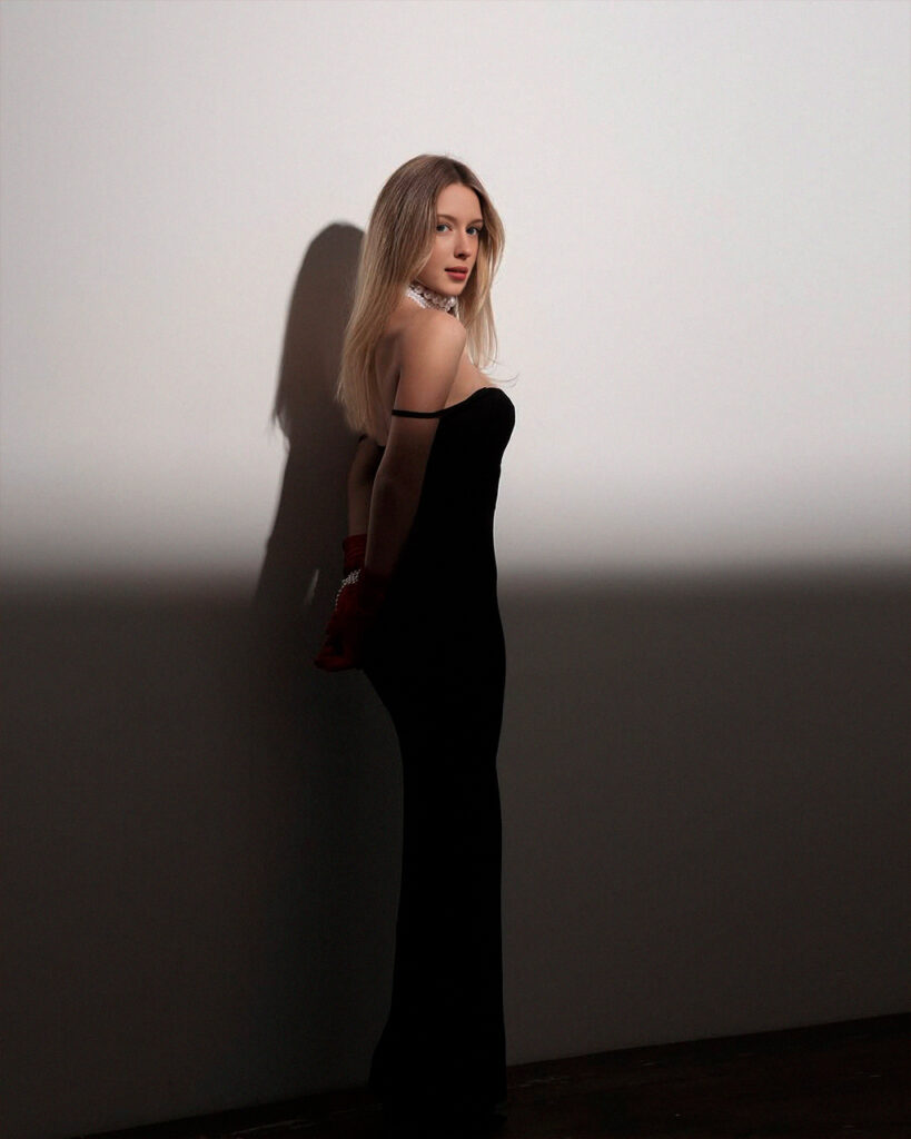 Leah 4