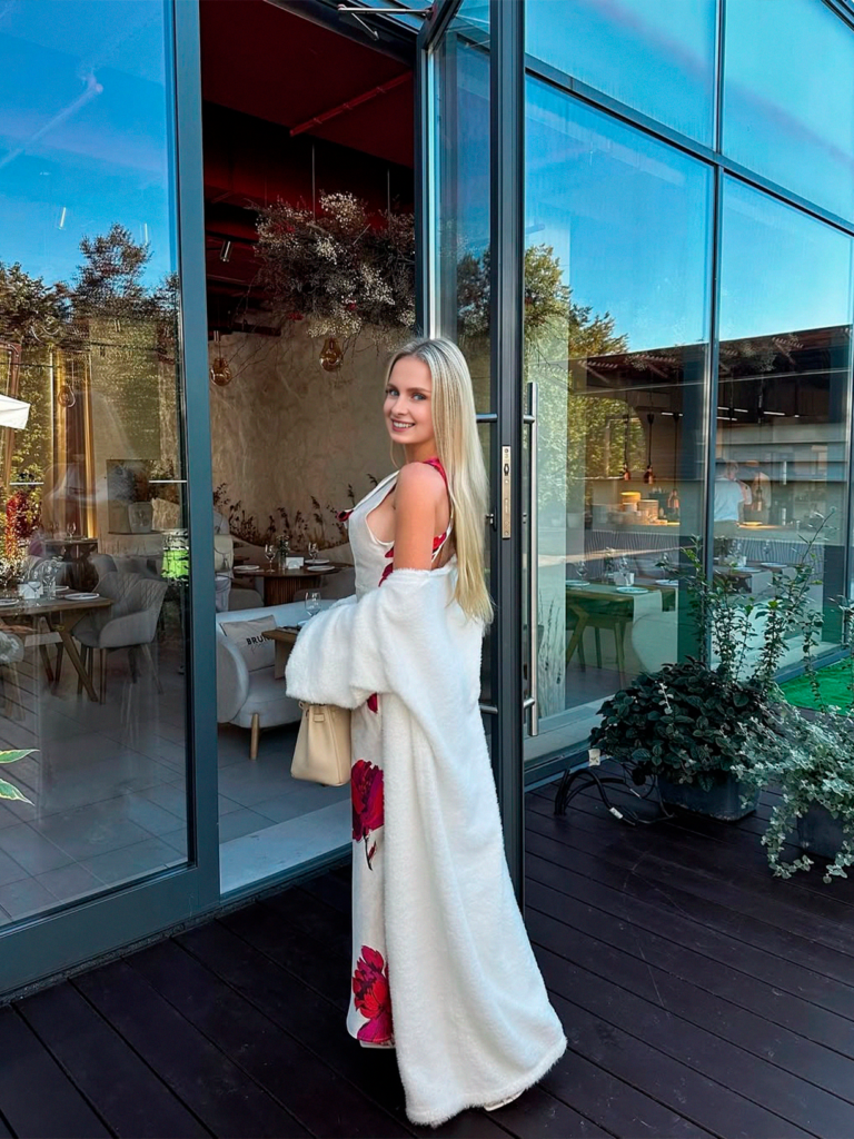 Sasha 4