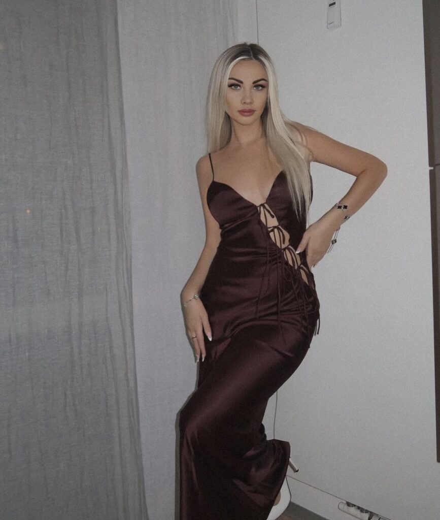 Julia 4