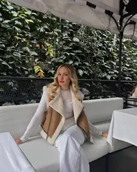 Pamela 4