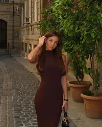 Angela 6