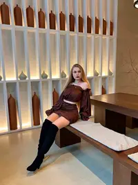 Chloe 1