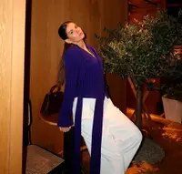 Ava 5