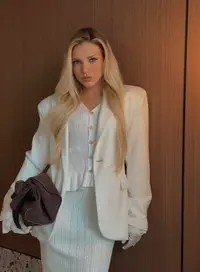 Abigail 3