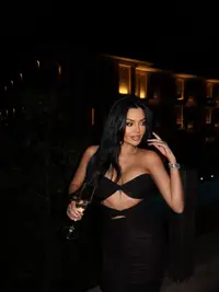 Ayka 3