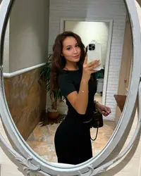 Olena 4