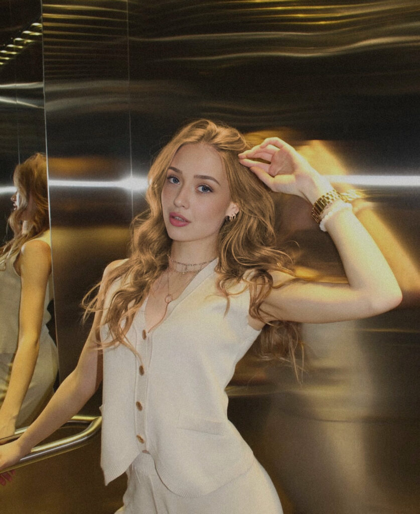 Margo  - DubaiCats Girl