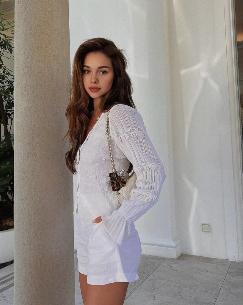 Yana - DubaiCats Girl