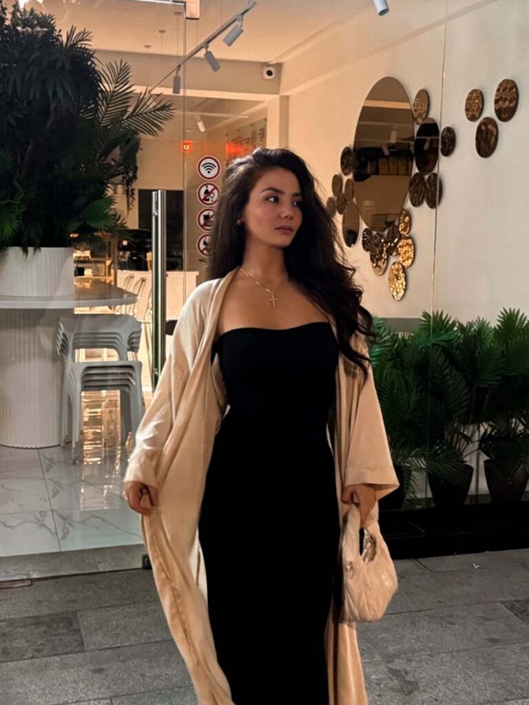 Elena  - DubaiCats Girl