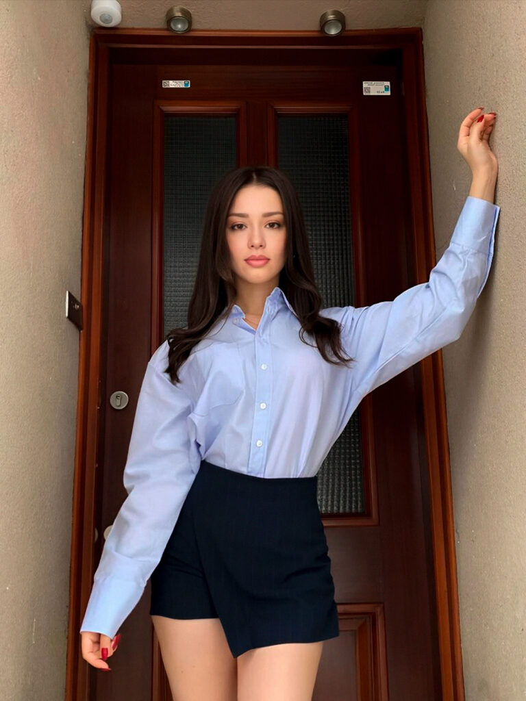 Rusya  - DubaiCats Girl