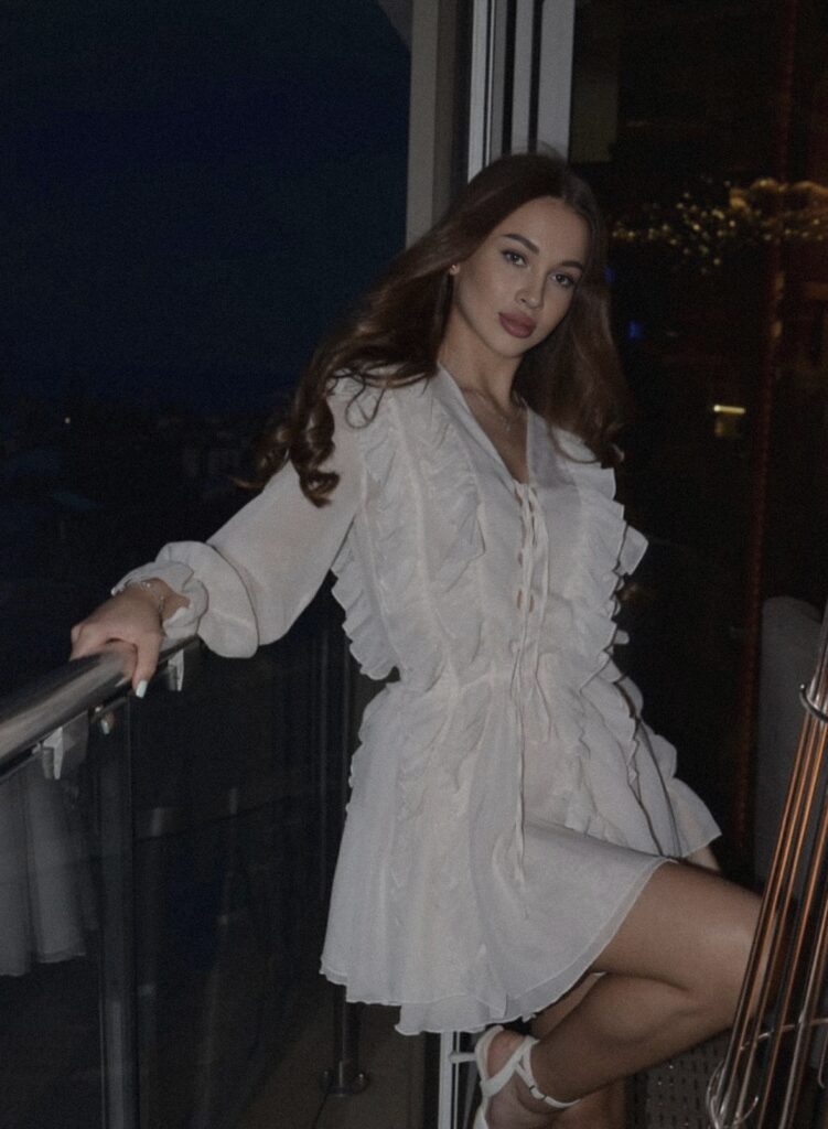 Snezhana  - DubaiCats Girl