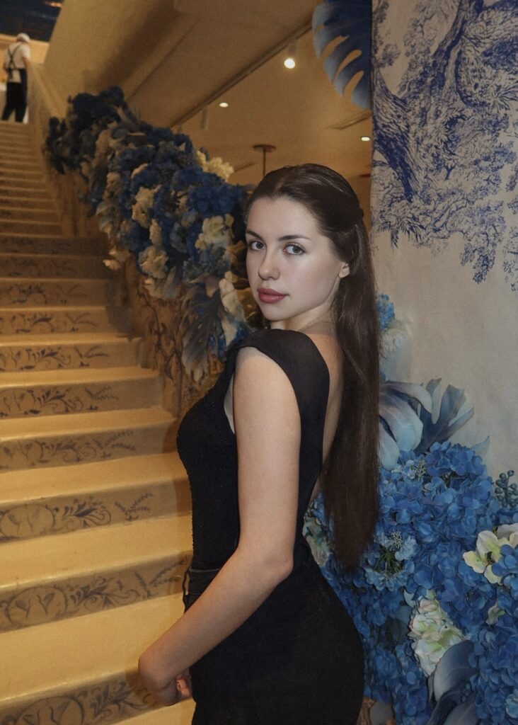 Violetta  - DubaiCats Girl