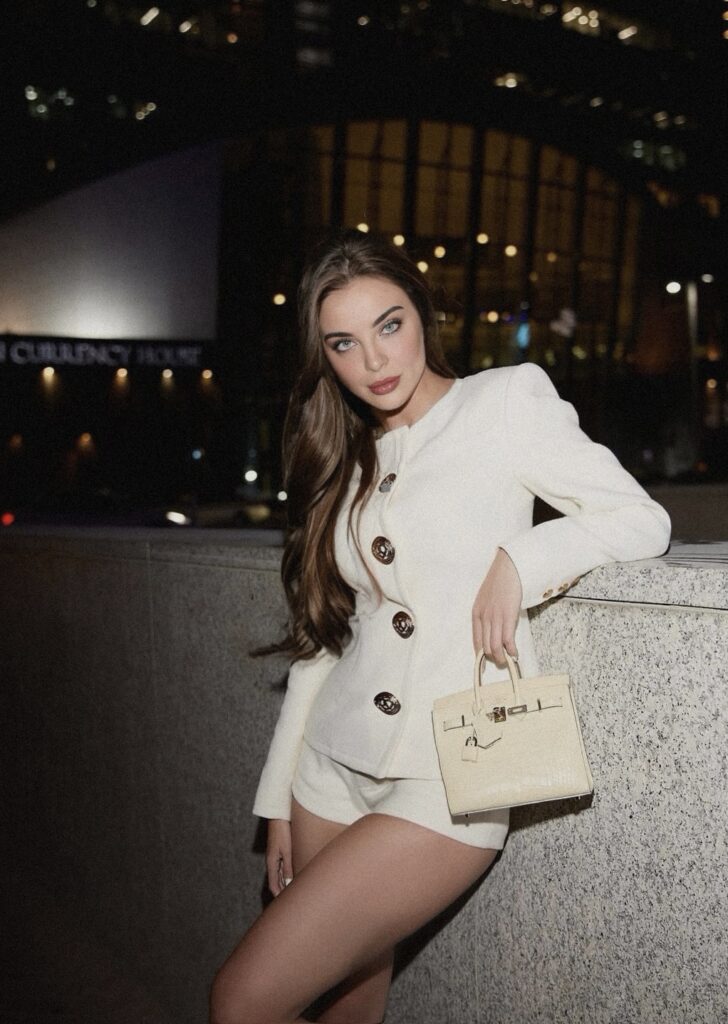 Varvara - DubaiCats Girl