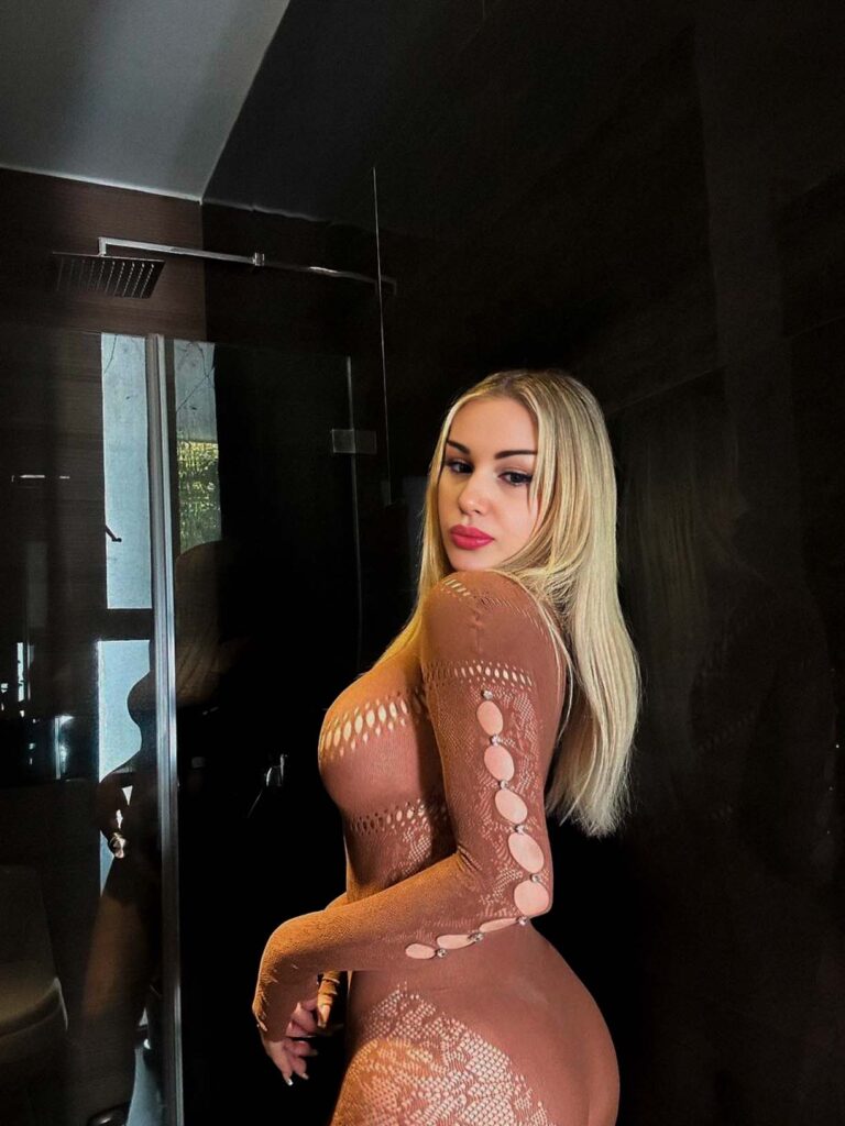Taisia  - DubaiCats Girl