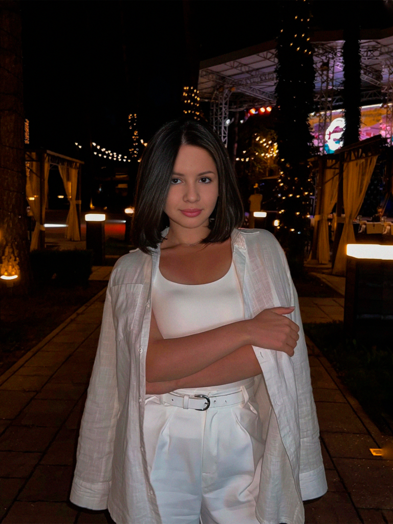 Yulia  - DubaiCats Girl