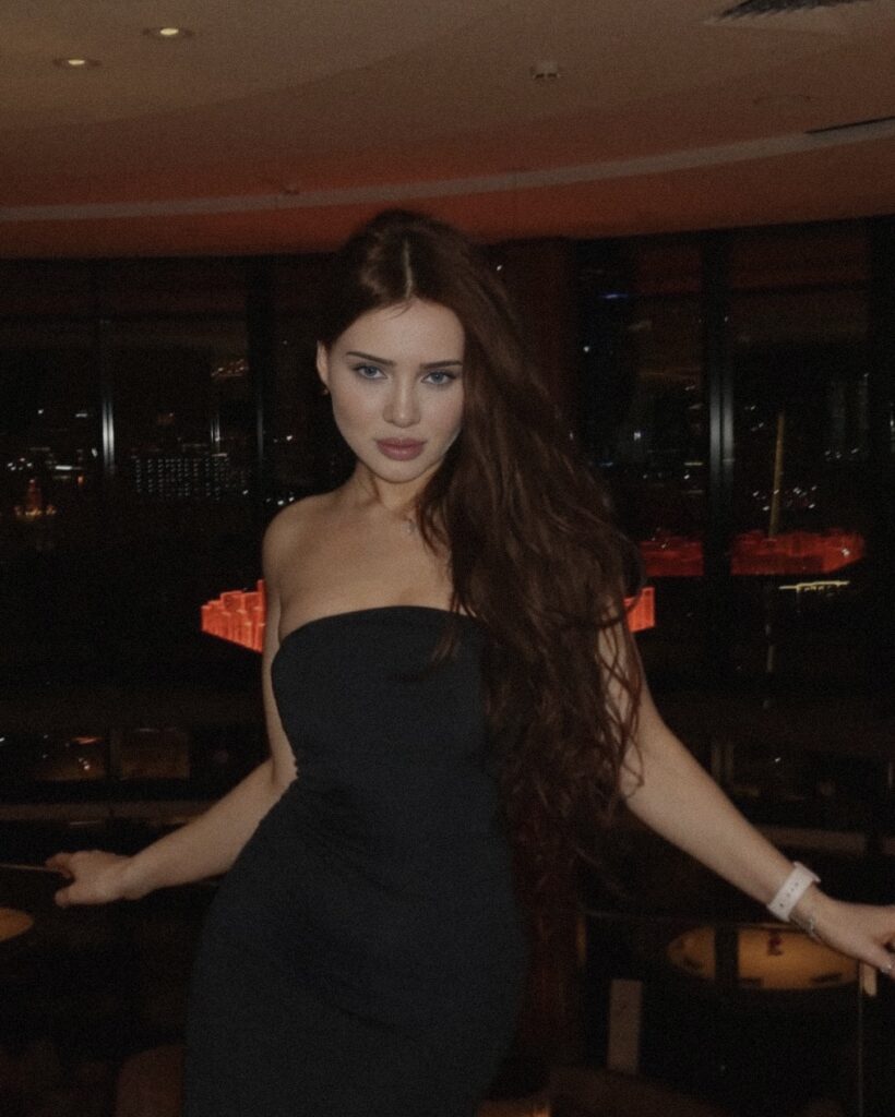 Lyrica - DubaiCats Girl
