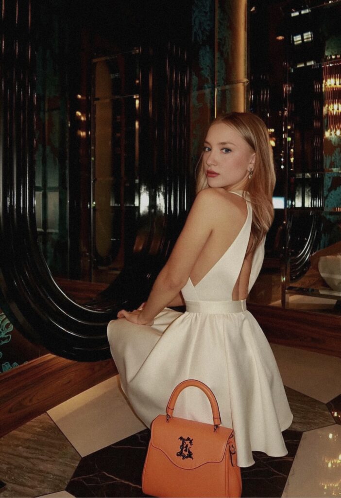 Yulia  - DubaiCats Girl