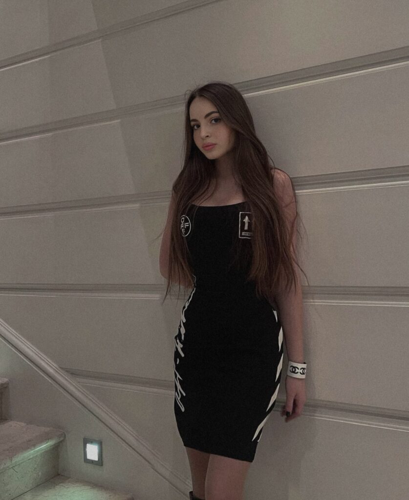 Valeria  - DubaiCats Girl