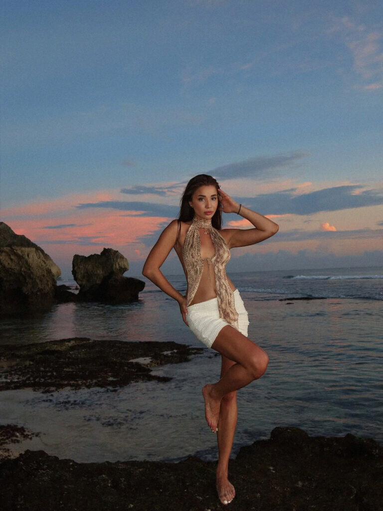 Ania - DubaiCats Girl