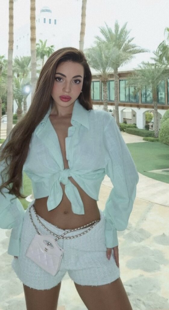 Thalia - DubaiCats Girl