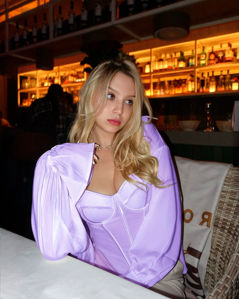 Emilia - DubaiCats Girl