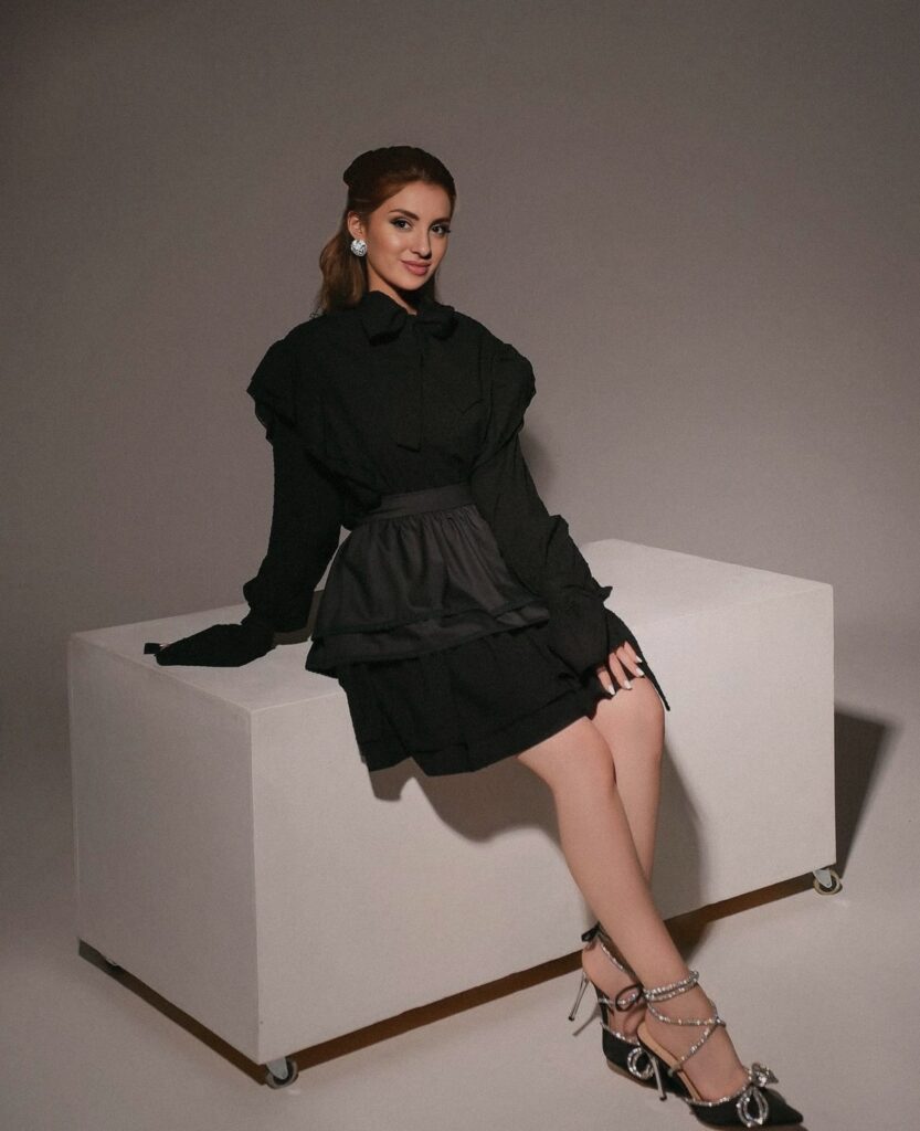 Alexandra - DubaiCats Girl