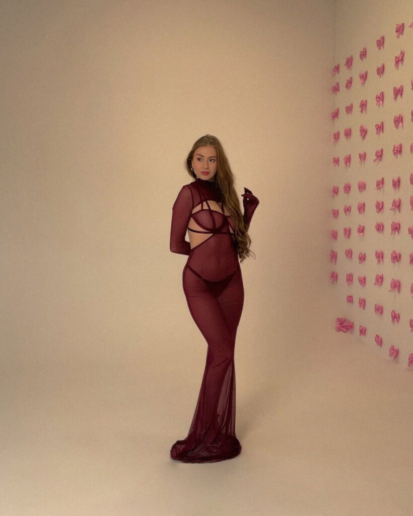 Claire - DubaiCats Girl