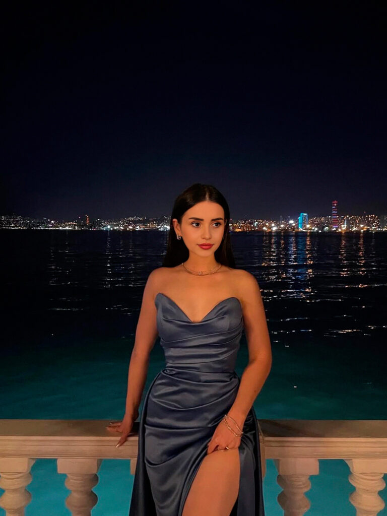 Roxy - DubaiCats Girl