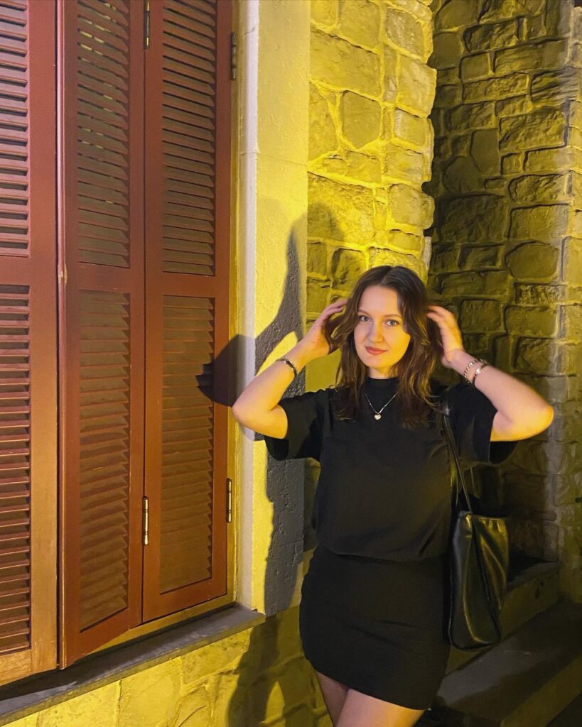 Lola - DubaiCats Girl