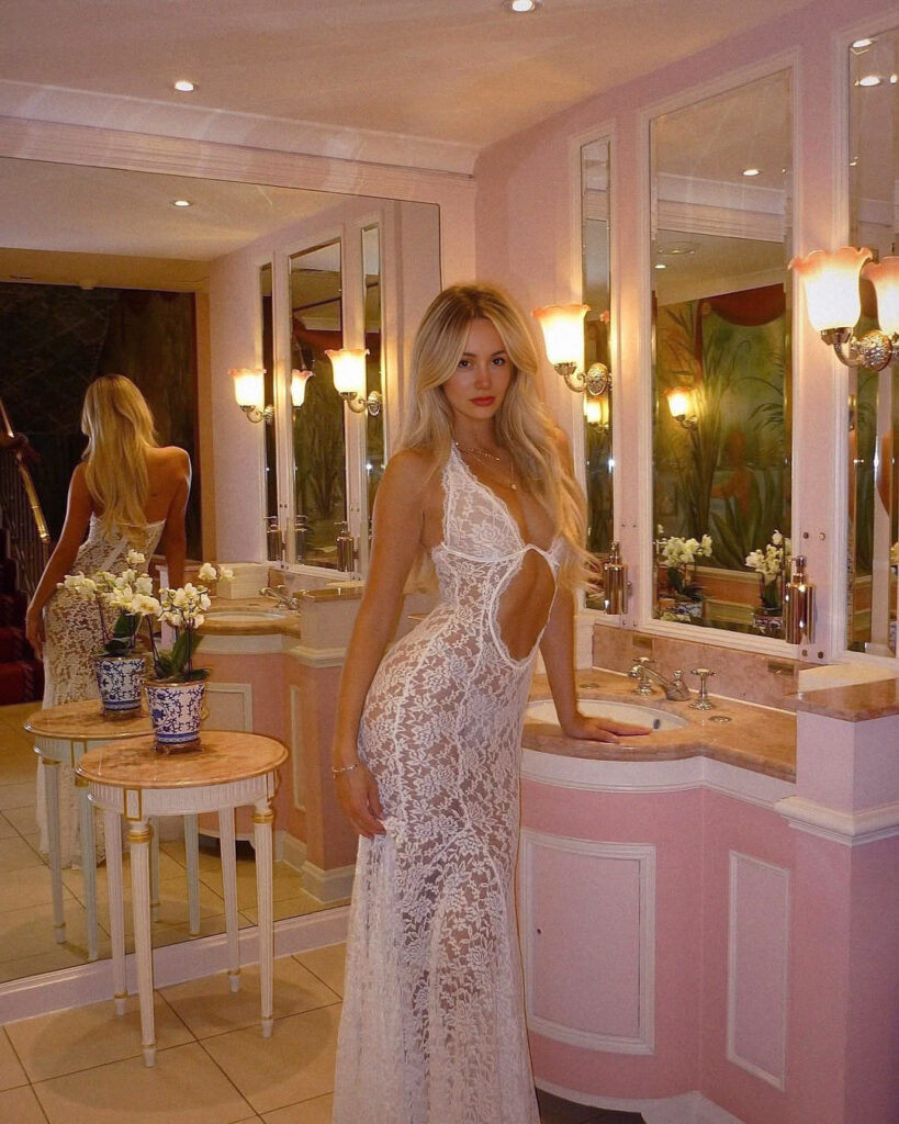 Ember - DubaiCats Girl