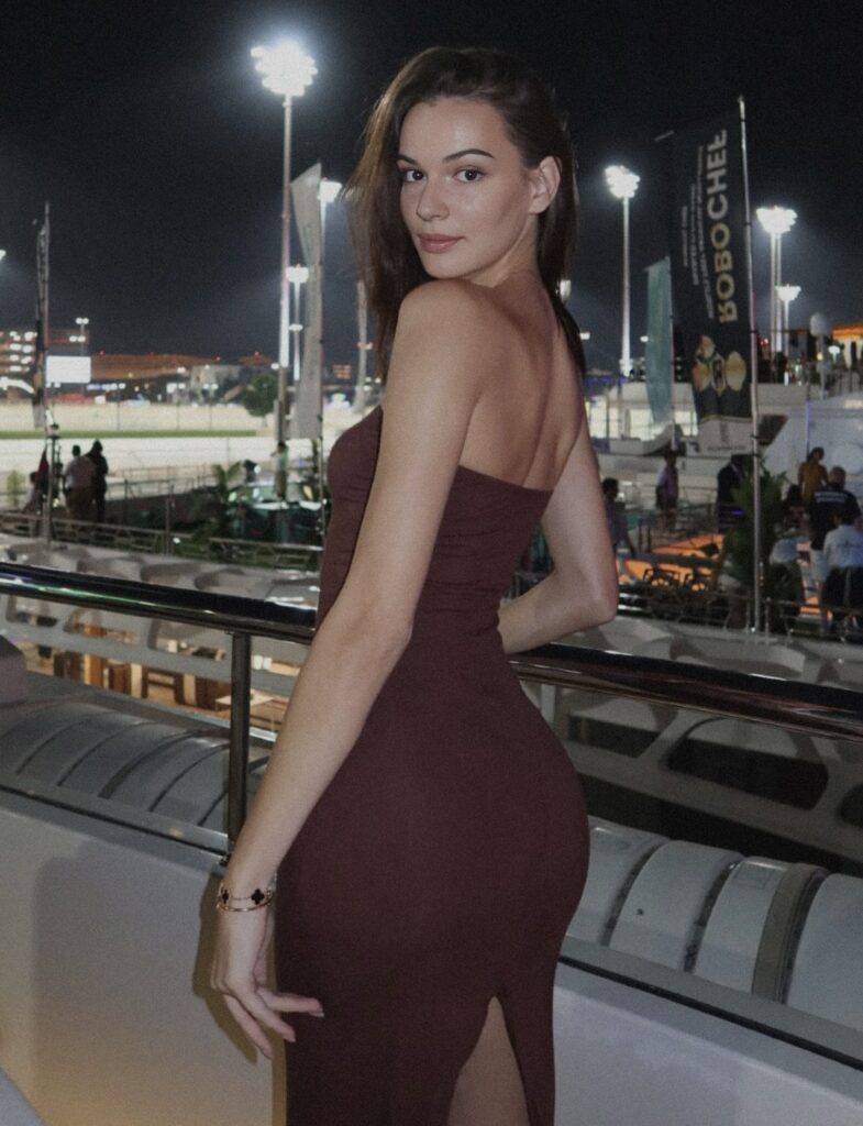 Allison - DubaiCats Girl