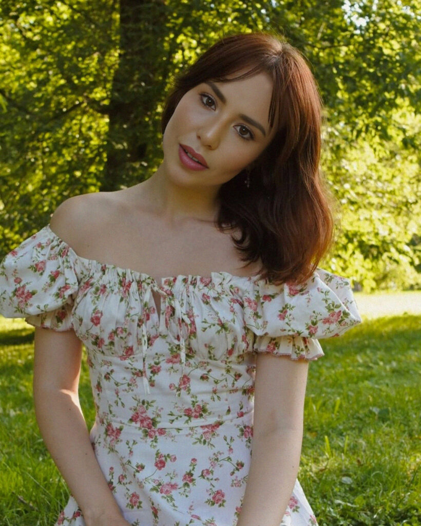 Alina - DubaiCats Girl