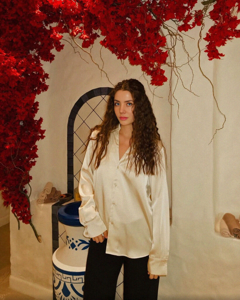 Jasmine - DubaiCats Girl