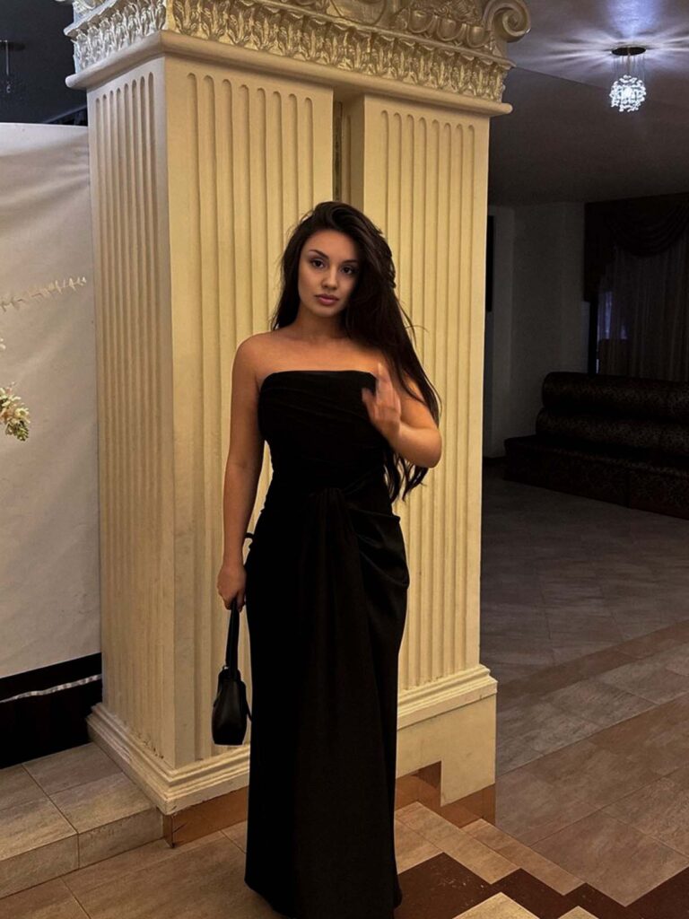 Andi - DubaiCats Girl