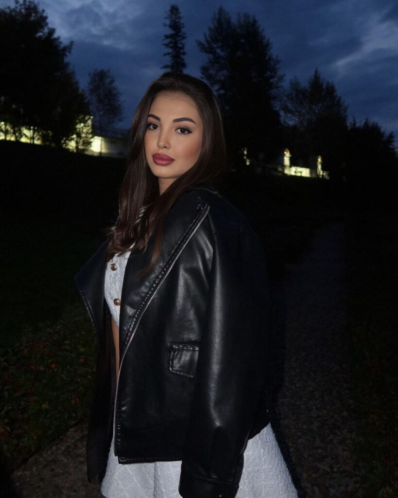 Liana - DubaiCats Girl
