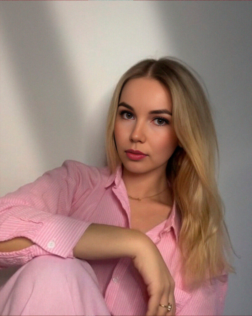Mila - DubaiCats Girl