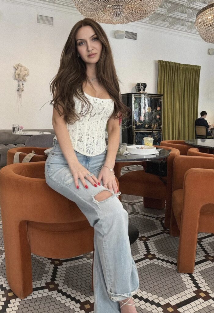 Yana - DubaiCats Girl